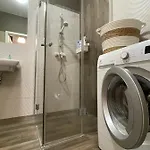 Centrum Wlodarzewska 30 * ורשה