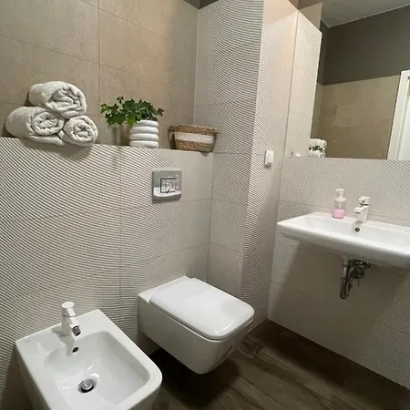 Centrum Wlodarzewska 30 * Warszawa