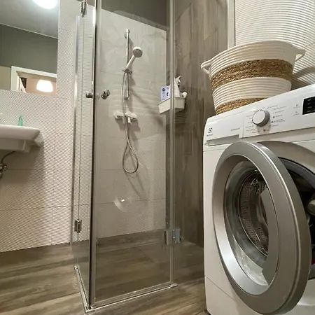 Centrum Wlodarzewska 30 * Varsovia