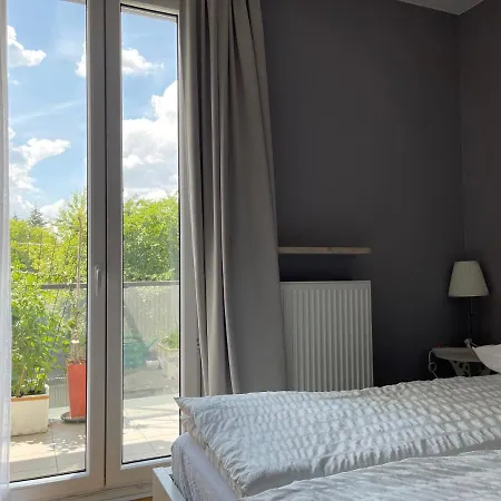 Apartamento Centrum Wlodarzewska 30 *