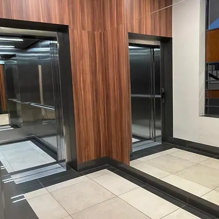 Centrum Wlodarzewska 30 דירה *